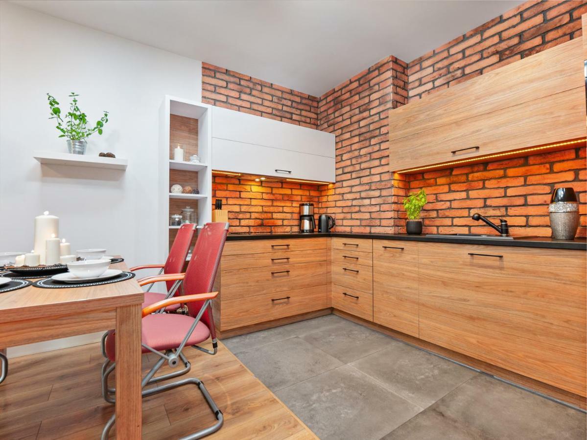 Apartamenty Homely Place Serce Poznania - Stary Rynek - Parking Eksteriør bilde